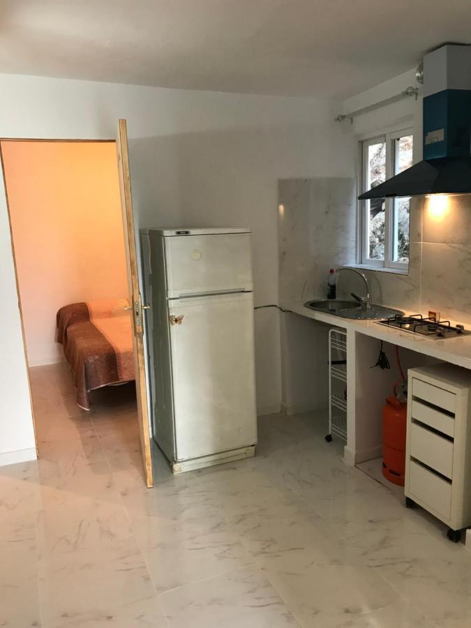 Pequeño Conjunto Casas Adosados